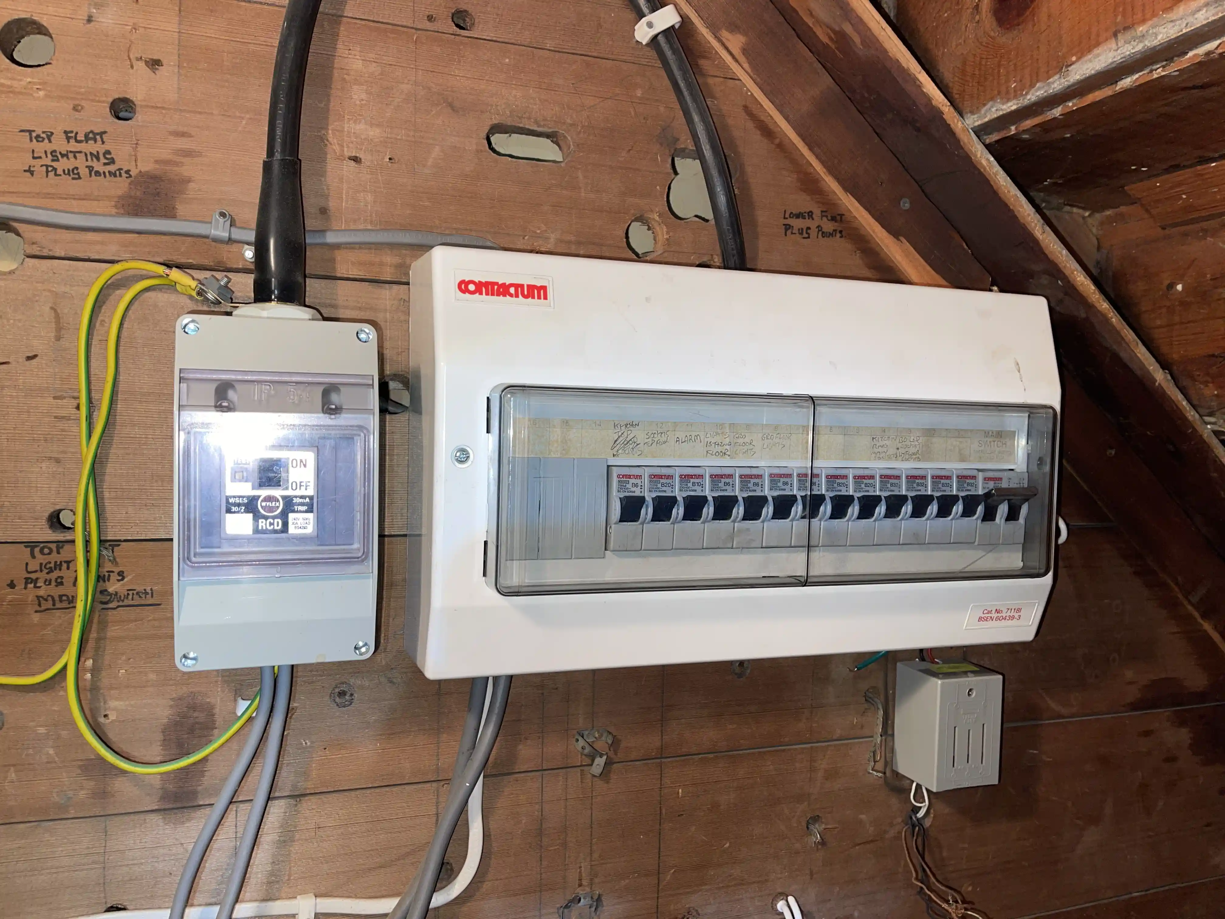 24 Hours Emergency Electrician near Orpington